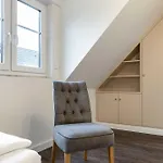 Haus Jensen 3 * 리스트