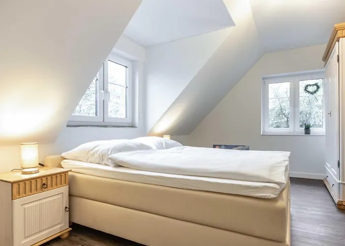 Haus Jensen 3 * List